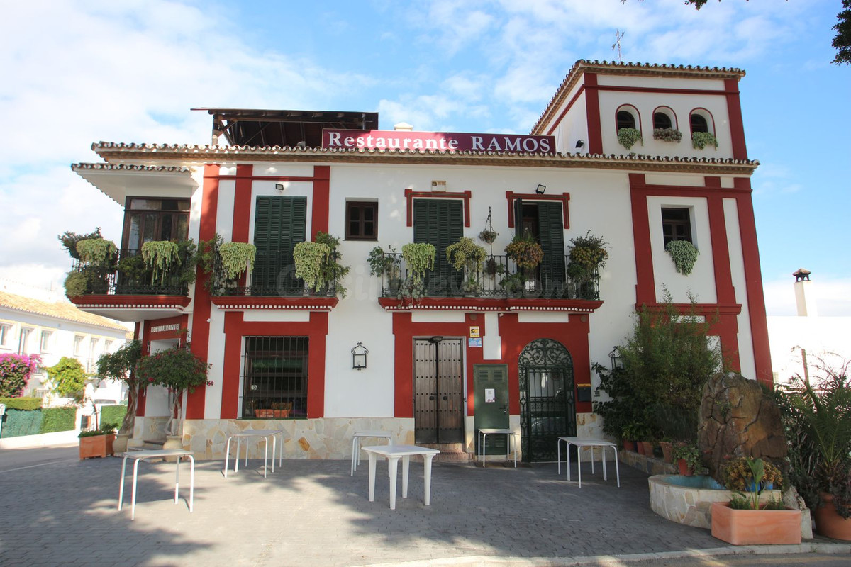 Restaurante 2 habitaciones 561m² en venta - Paraiso-Barronal
