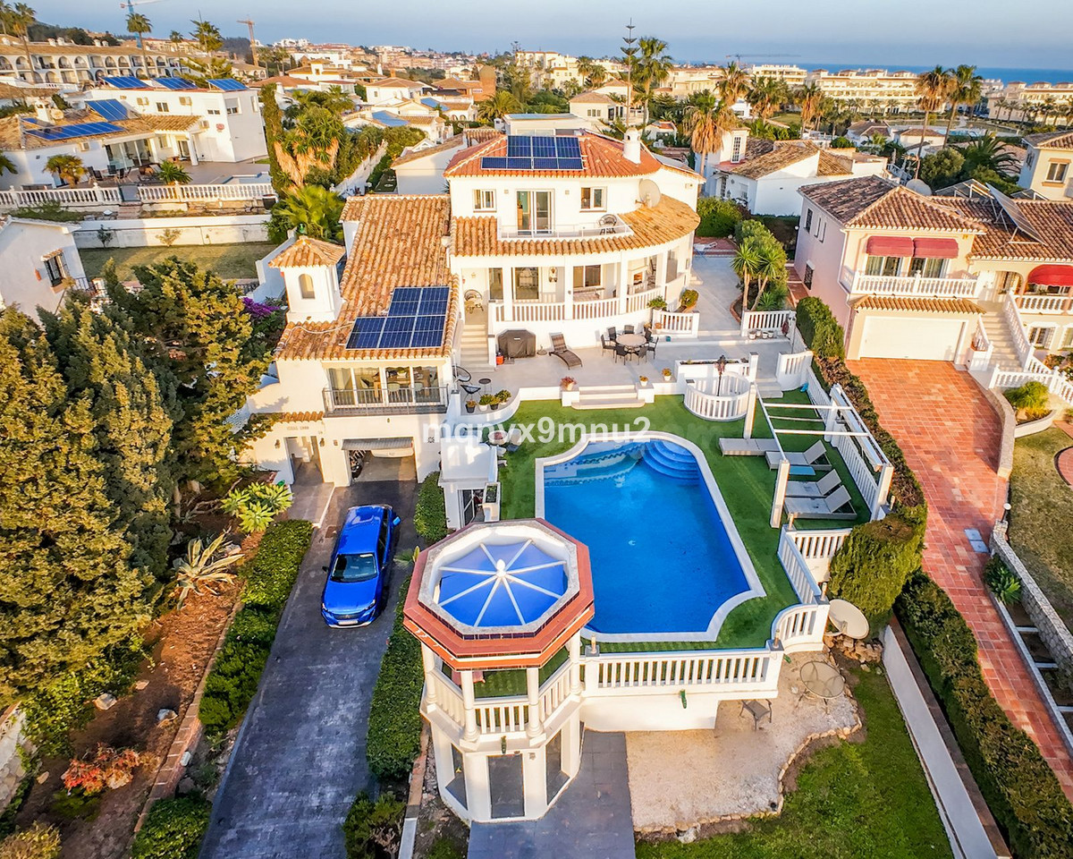 Chalet 5 habitaciones 300m² en venta - Riviera del sol