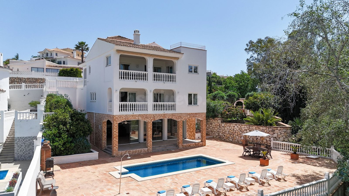 Chalet 4 habitaciones 391m² en venta - Riviera del sol