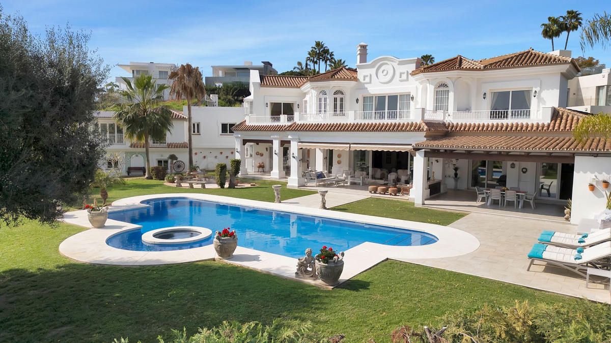 Chalet 7 habitaciones 1133m² en venta - Marbella