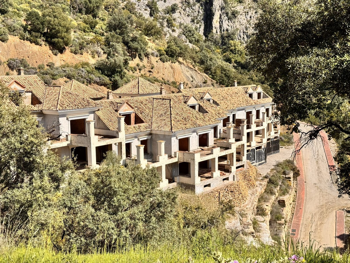 Parcela en venta - Istan pueblo