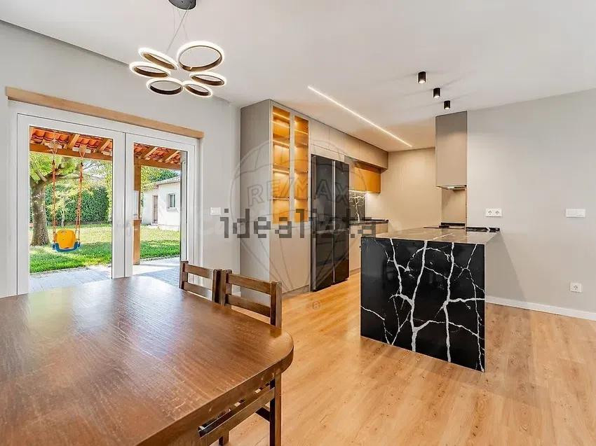 Chalet 4 habitaciones 268m² en venta - Aves