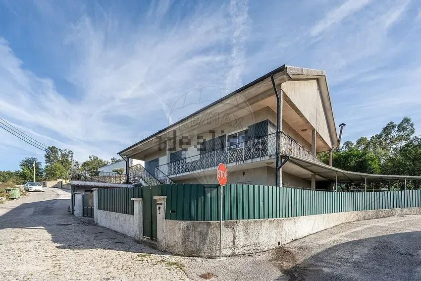 Chalet 4 habitaciones 286m² en venta - Nevogilde - Figueiras - Sousela