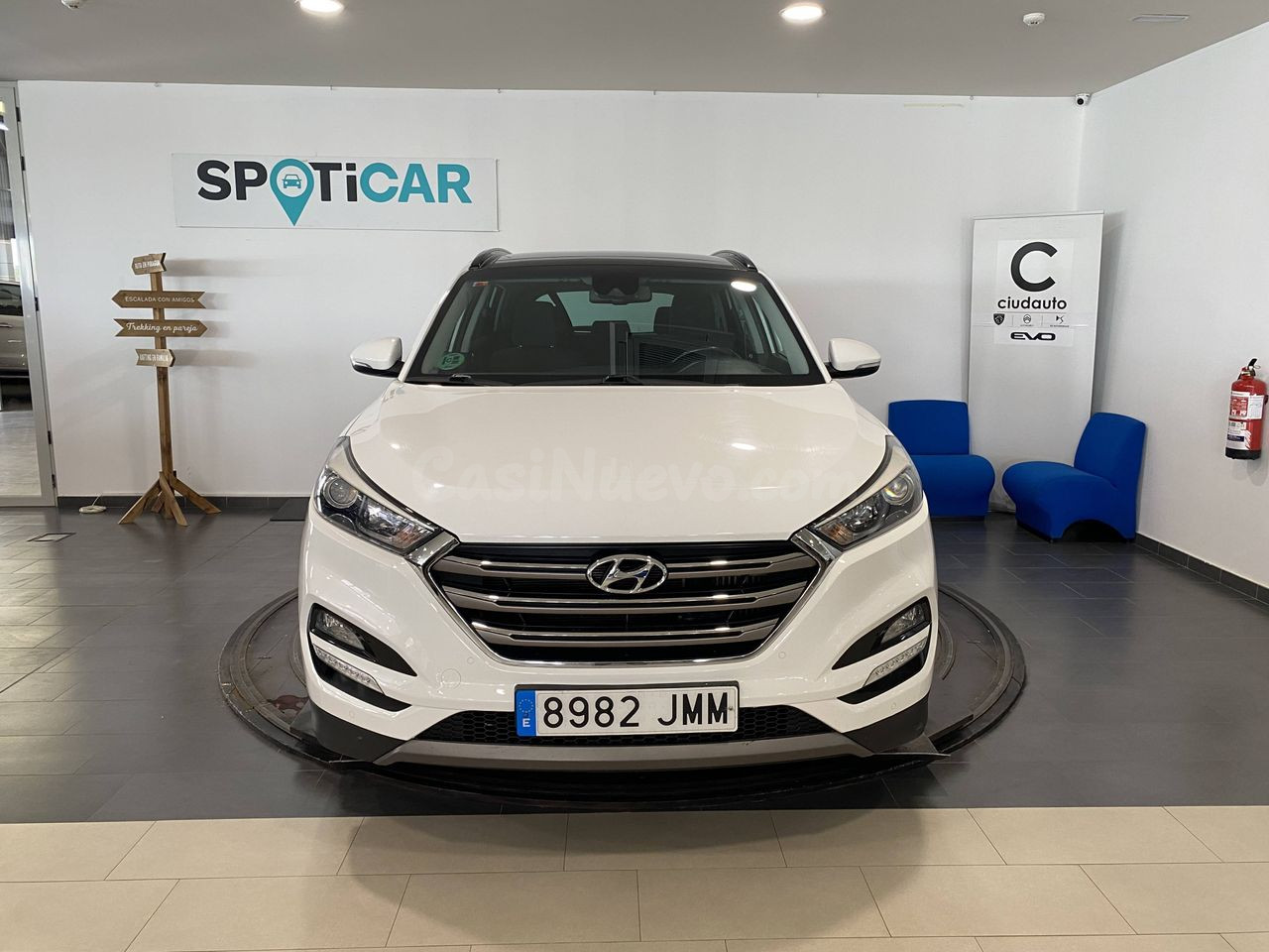 Hyundai Tucson 1.7 CRDi 115cv BlueDrive  4x2 Essence - foto 4