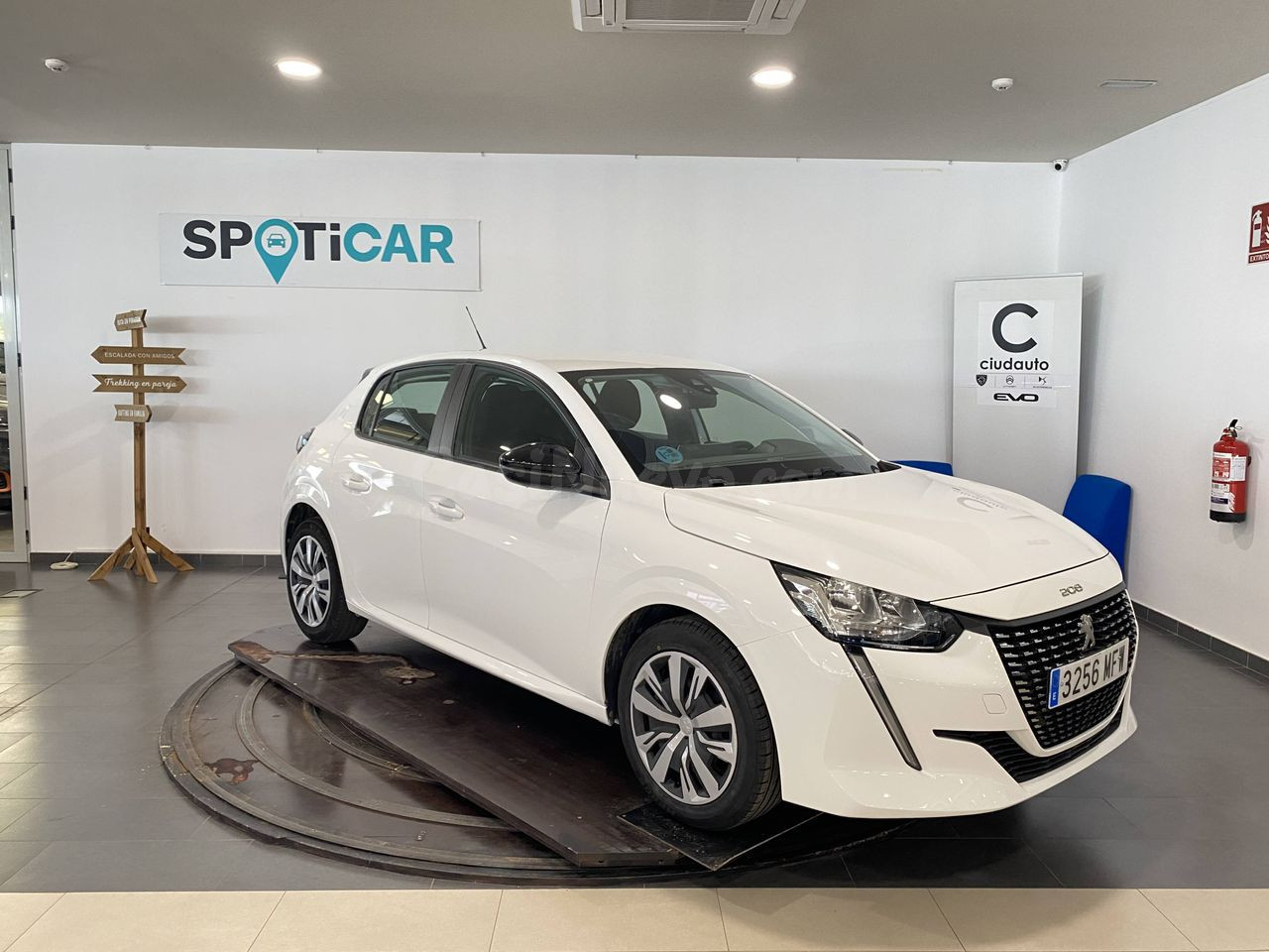 Peugeot 208 BlueHDi 73kW (100CV) Active Pack - foto 3