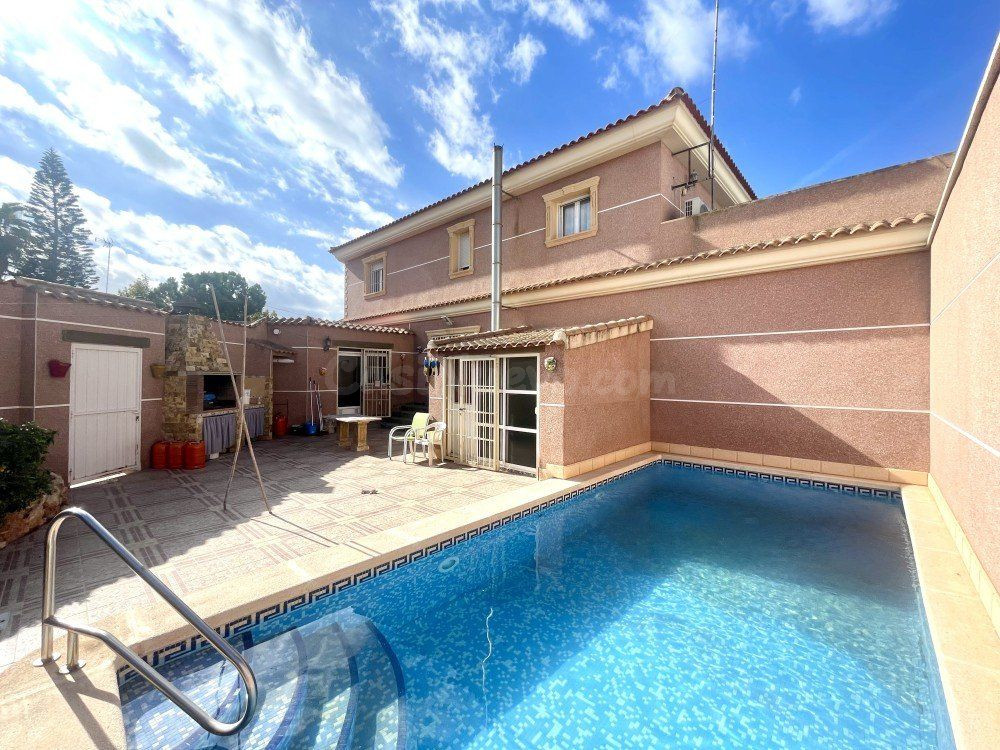 Villa 5 habitaciones 500m² en venta - Pueblo 5