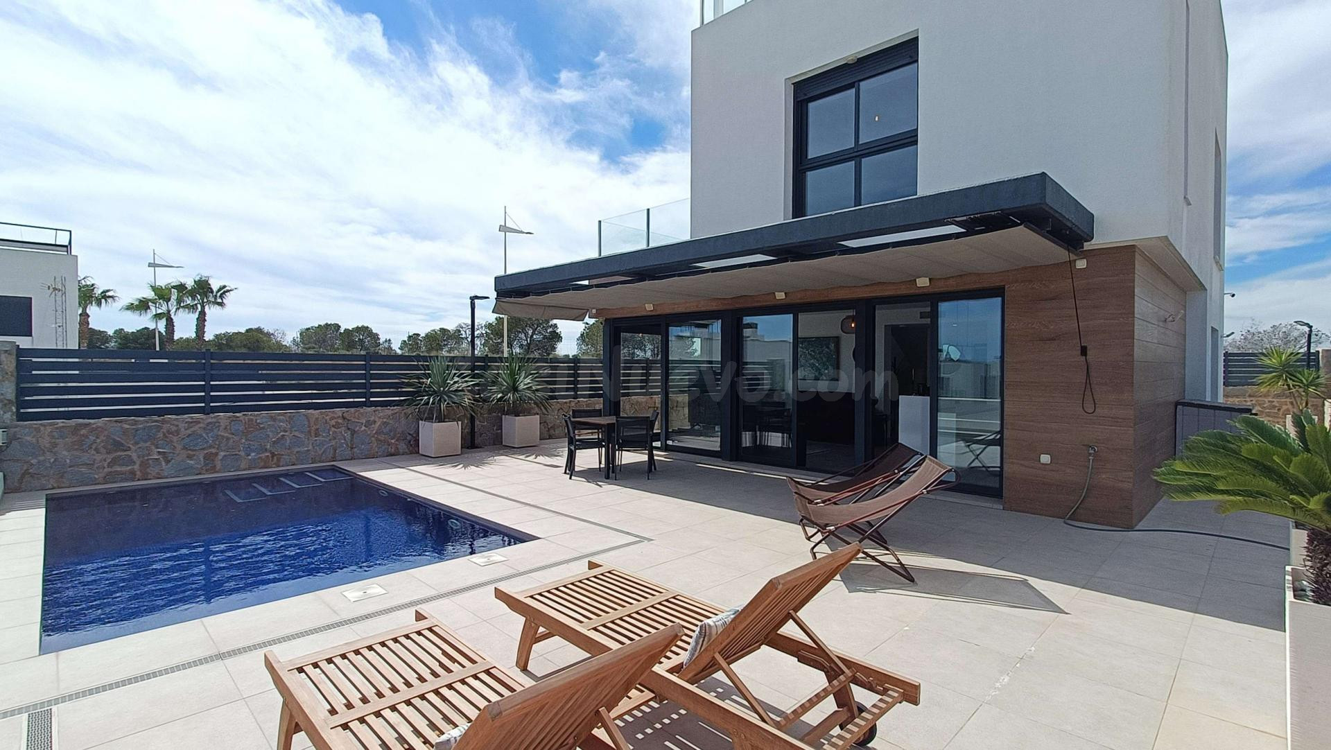 Villa 3 habitaciones 266m² en venta - Comunidad valenciana
