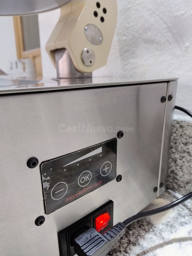 Máquina profesional para estirar masa pizza en Torrellano - foto 2