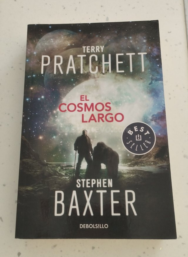 Libro 'El Cosmos Largo' Terry Pratchett - Colección Tierra Larga Cádiz