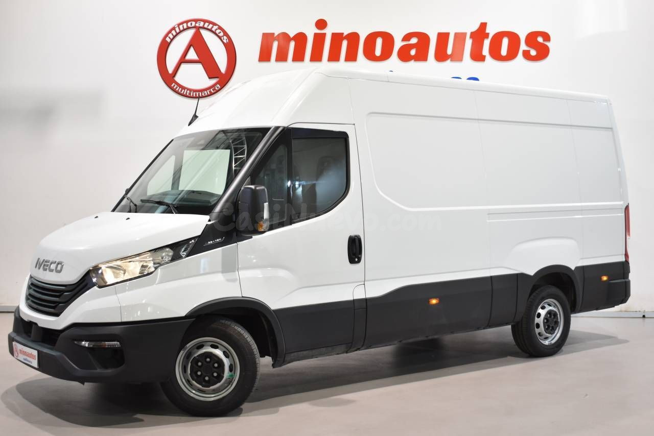 IVECO DAILY FURGÓN 3520 35S 16V 2.3TD 156 CV