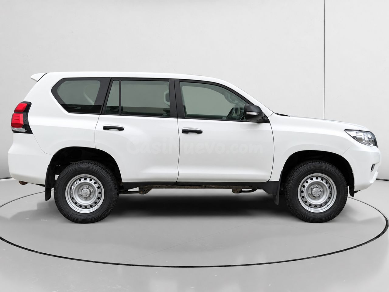 Toyota Land Cruiser 2.8 D-4D GX 150 kW (204 CV) - foto 2