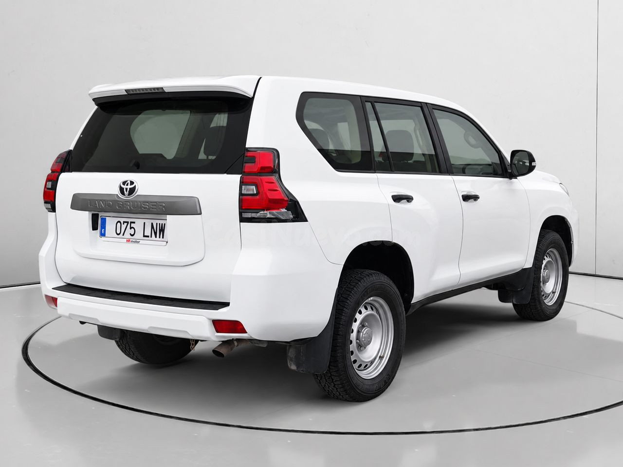Toyota Land Cruiser 2.8 D-4D GX 150 kW (204 CV) - foto 3