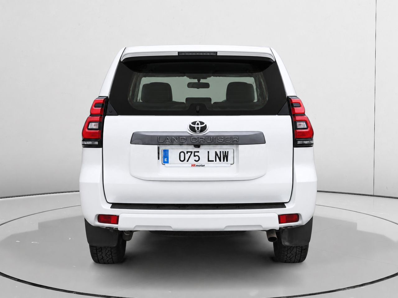 Toyota Land Cruiser 2.8 D-4D GX 150 kW (204 CV) - foto 4