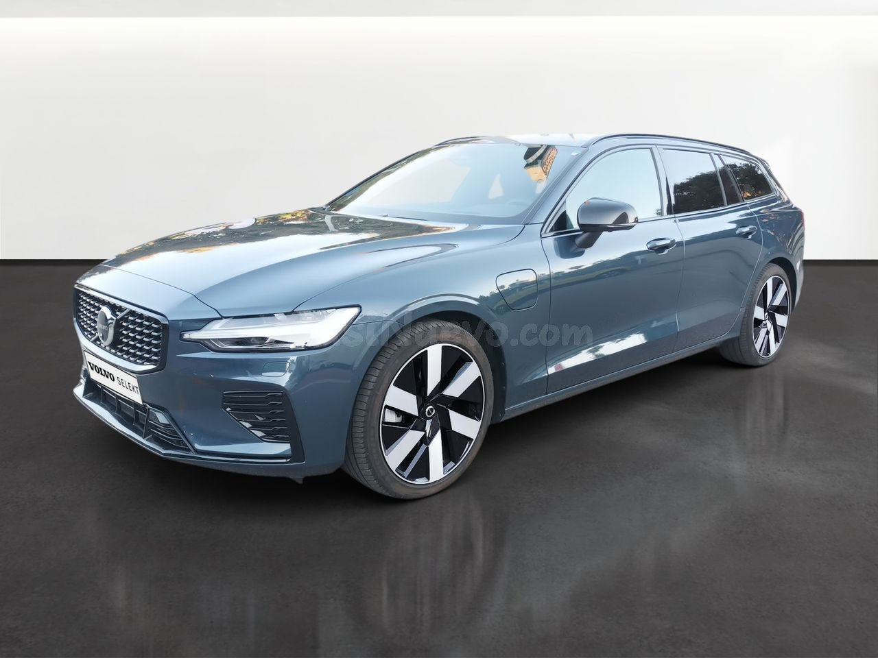 Volvo V60 2.0 T6 RECHARGE ULTRA DARK AUTO 4WD 350 5P