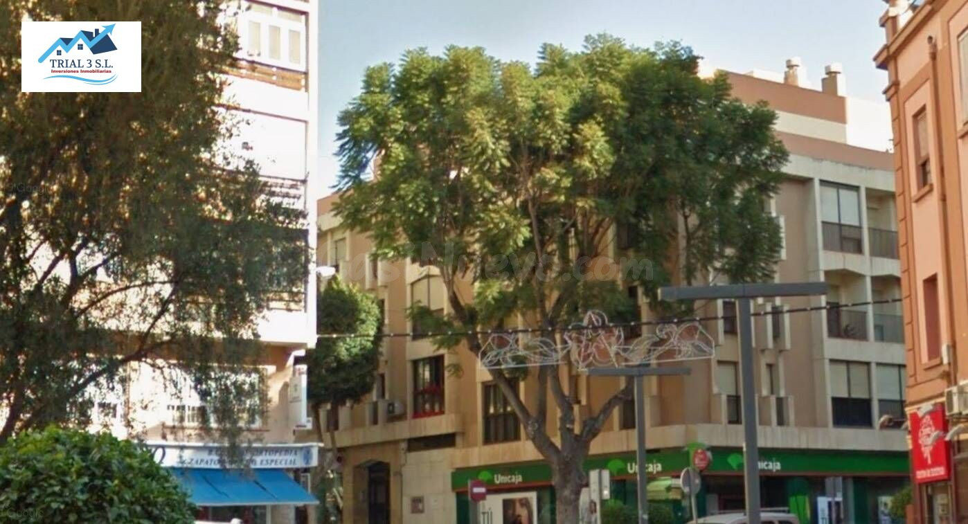Venta de piso en Almeria