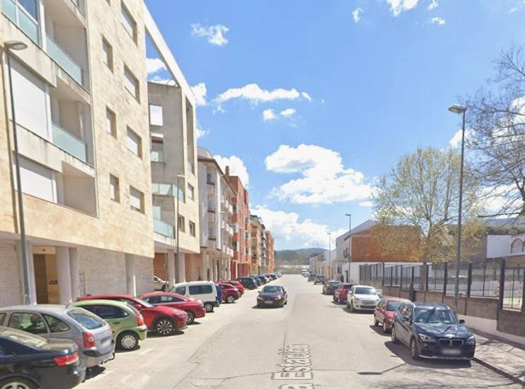 PISO EN TORREDONJIMENO