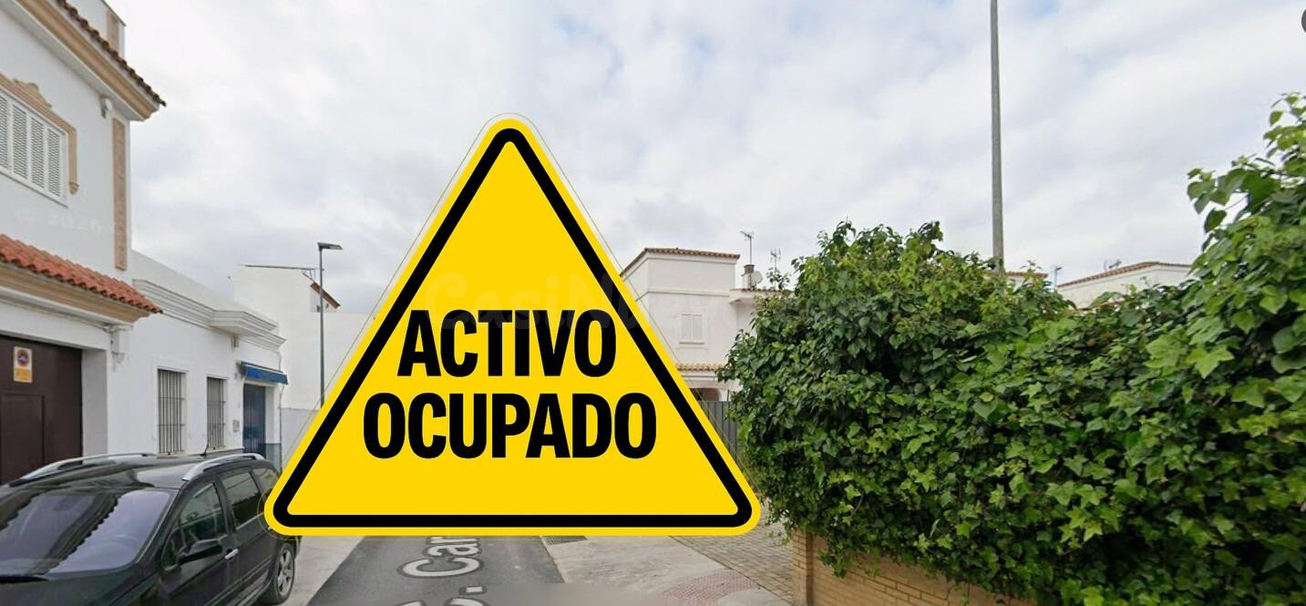PISO EN LEBRIJA