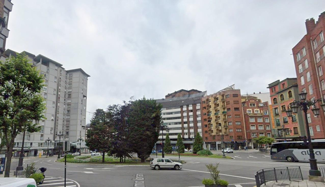 PISO EN OVIEDO
