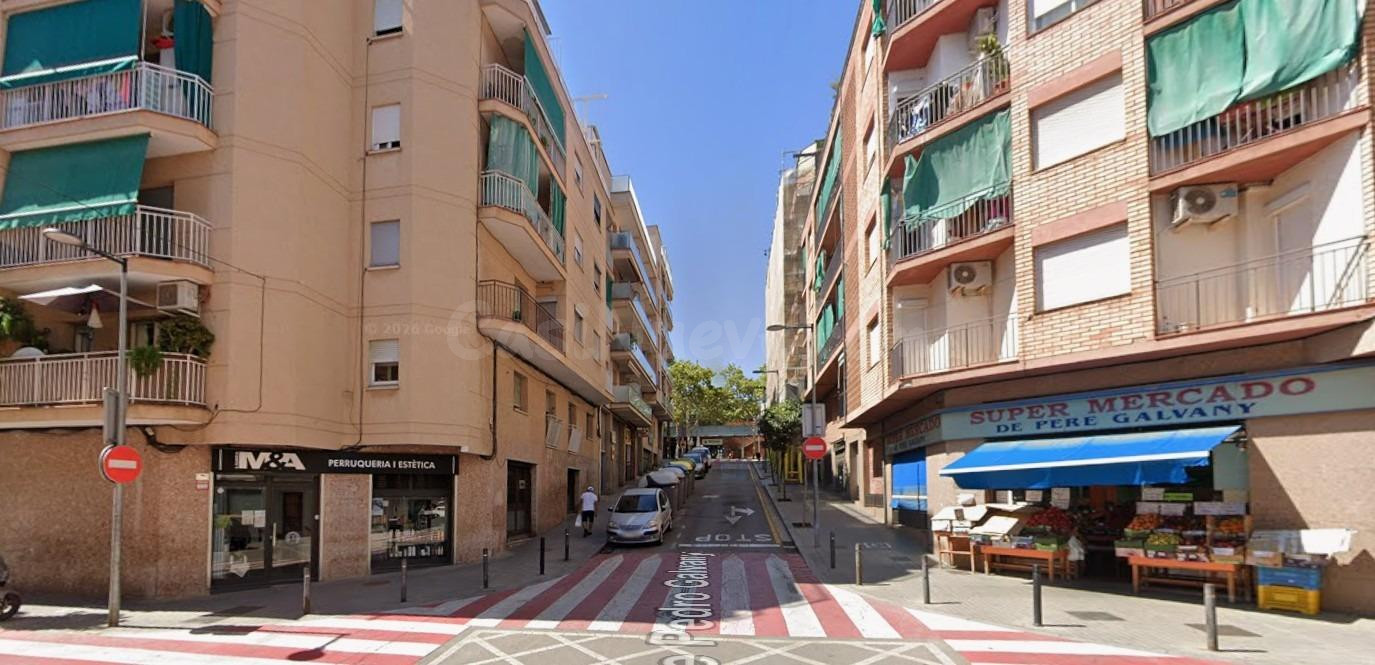 PISO EN  ESPLUGUES DE LLOBREGAT