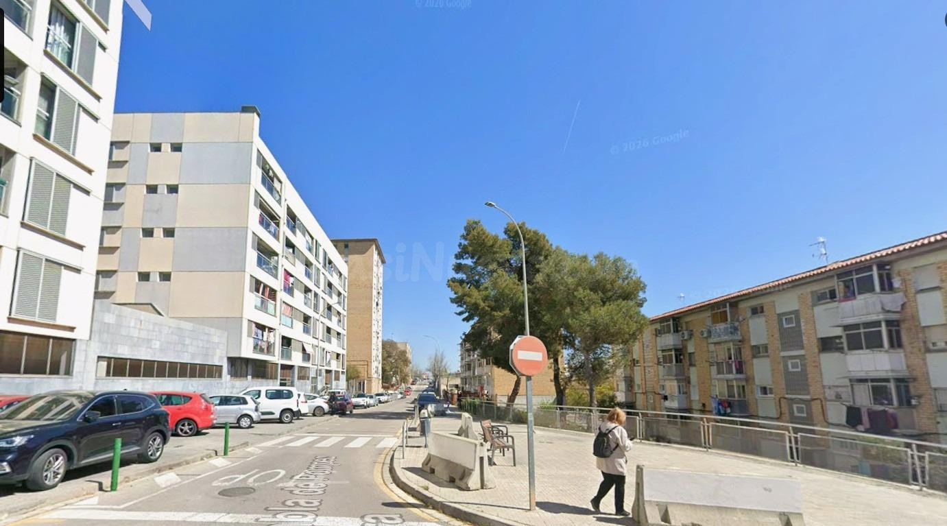 PISO EN GAVA