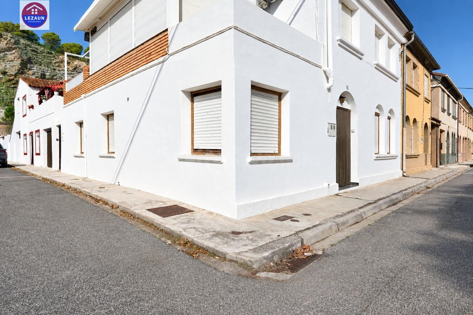 Planta baja 3 habitaciones 116m² en venta - Falces