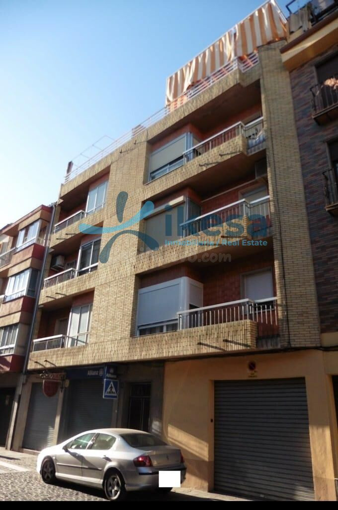 Venta de Vivienda en Úbeda, Jaén. Activo Inmobiliario Sin Po