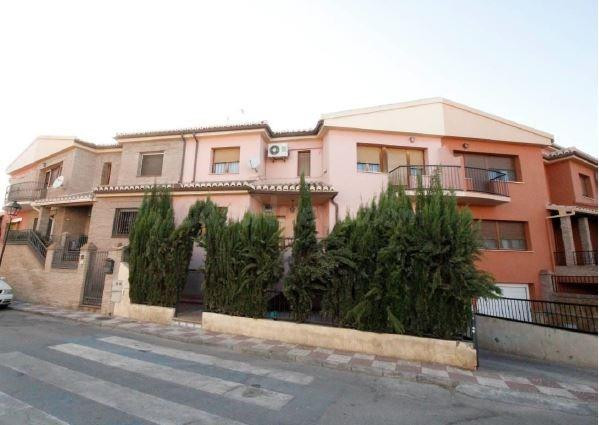 Se vende Chalet Adosado Sin Posesión en la localidad de Churriana de la Vega