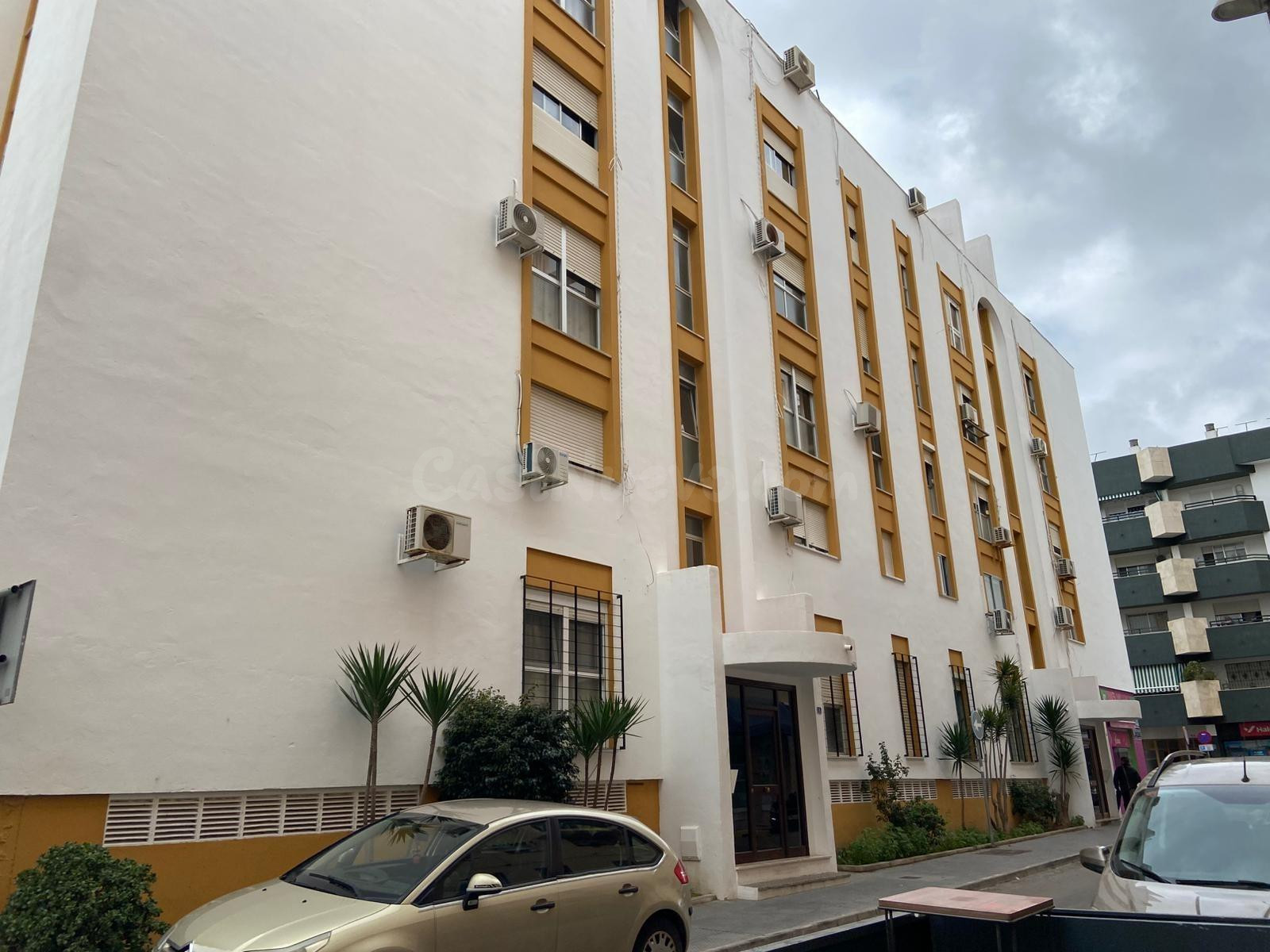 PISO EN VENTA - PLAZA JARDIN