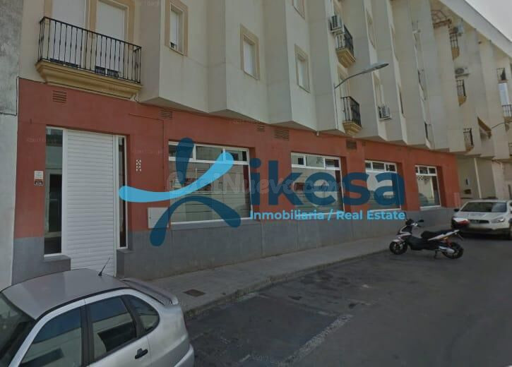 Venta de Local Comercial en Almendralejo, Badajoz.