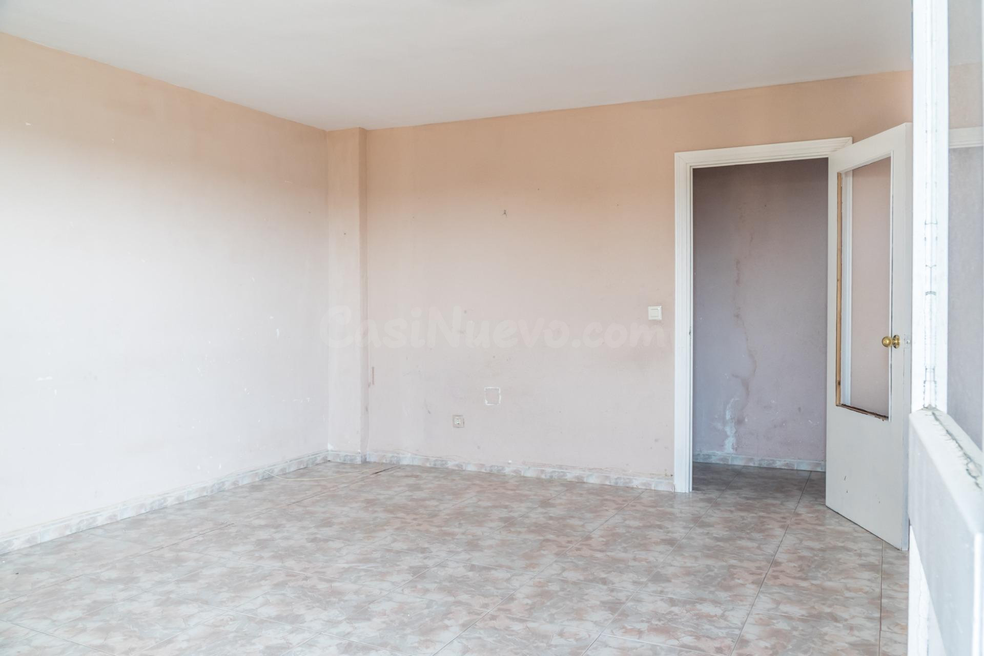 Venta de Vivienda en Linares, Jaén. - foto 5