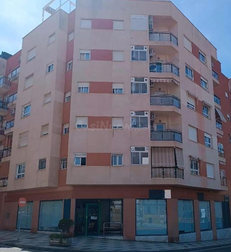Venta de Local Comercial en Nerja, Málaga