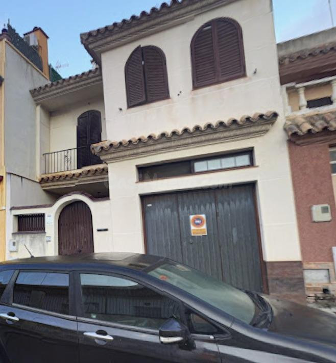 Venta de Casa en San Fernando, Cádiz. Activo Inmobiliario Sin Posesión / No se Puede Visitar / Ni Financiar.