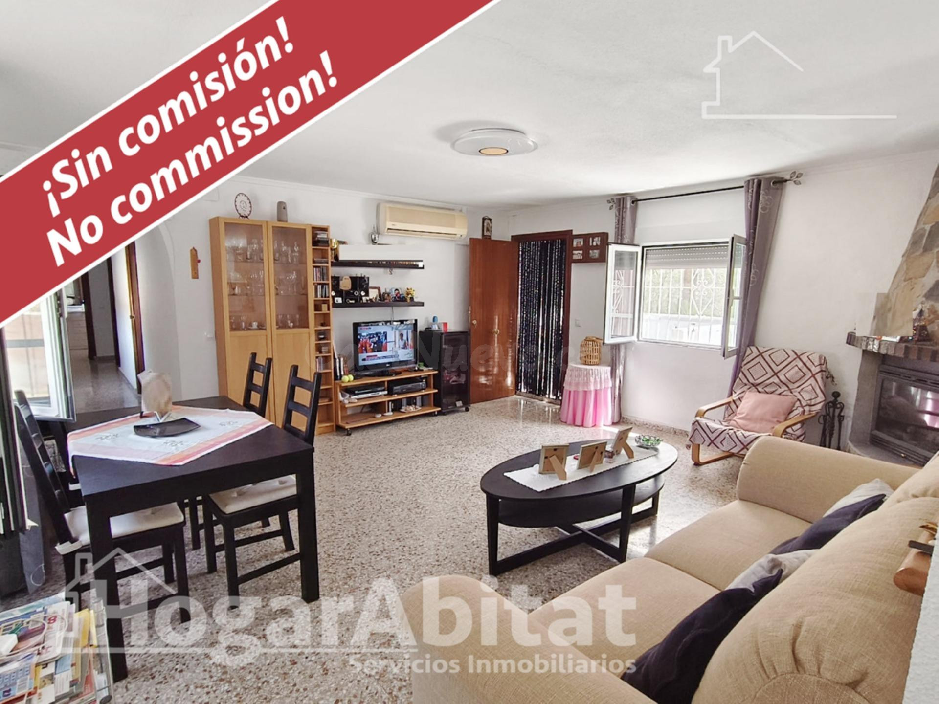 ¡EXCLUSIVO CHALET CON PARCELA, TERRAZA Y GARAJE!