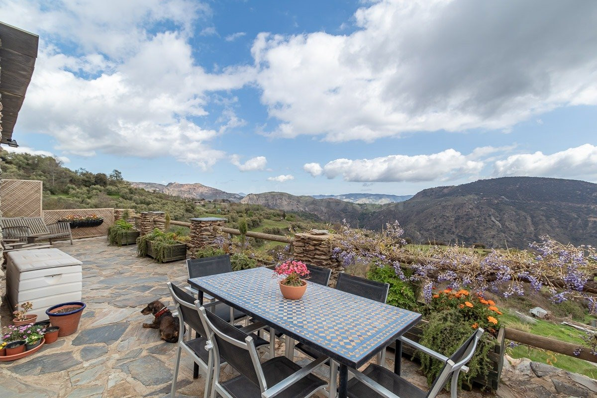 Cortijo de 3 apartamentos en las Alpujarras - Pórtugos - foto 3