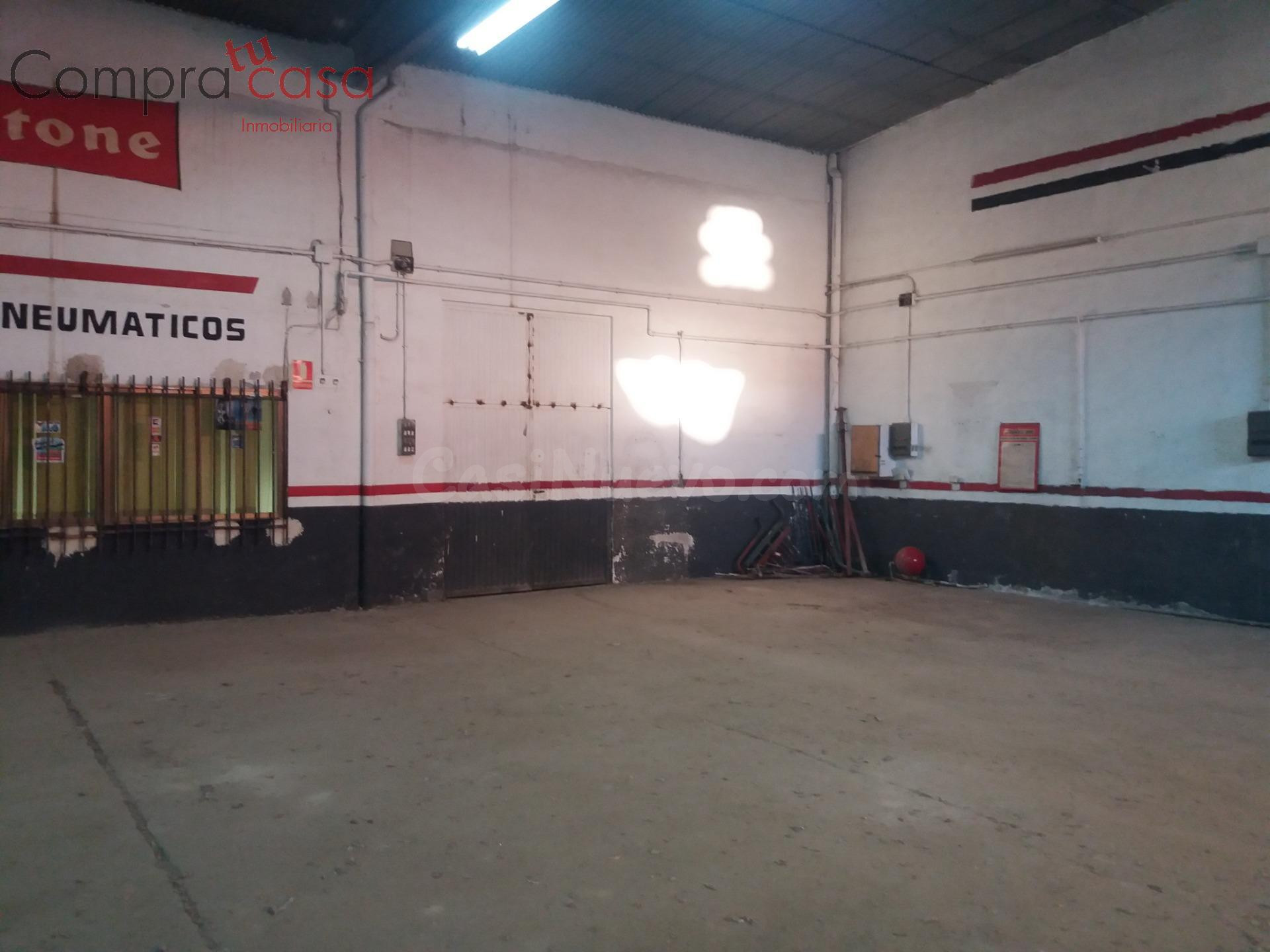 ALQUILER.-.NAVES CON CAMPA.-.LA LASTRILLA - foto 4