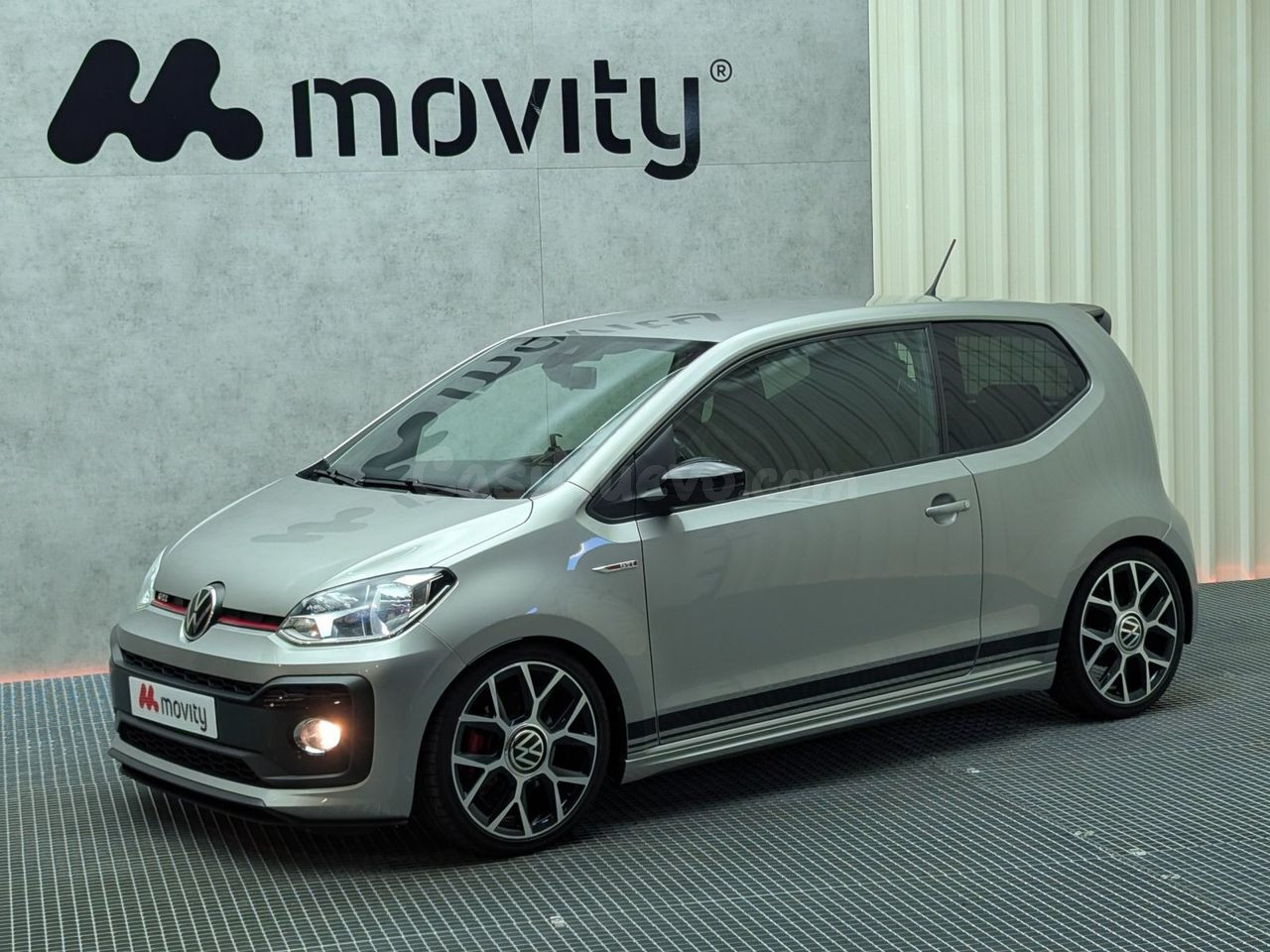 Volkswagen up! High up! 1.0 55kW (75CV)