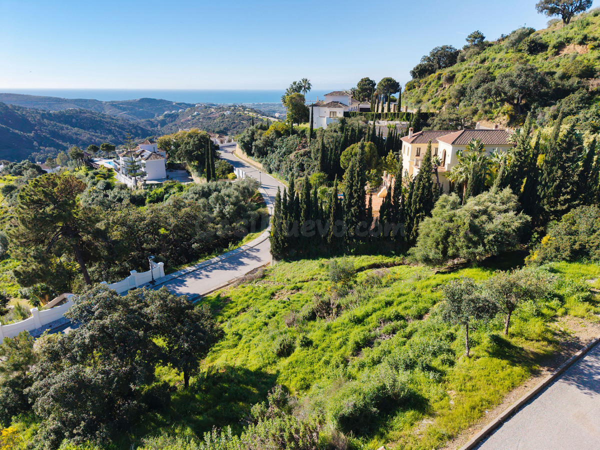 Terreno exclusivo en Benahavís para proyecto residencial único