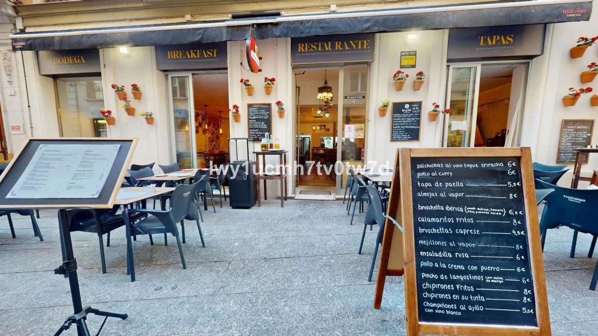 Restaurante 137m² en venta - Puerto Sol-Los Almendros-El Tomillar