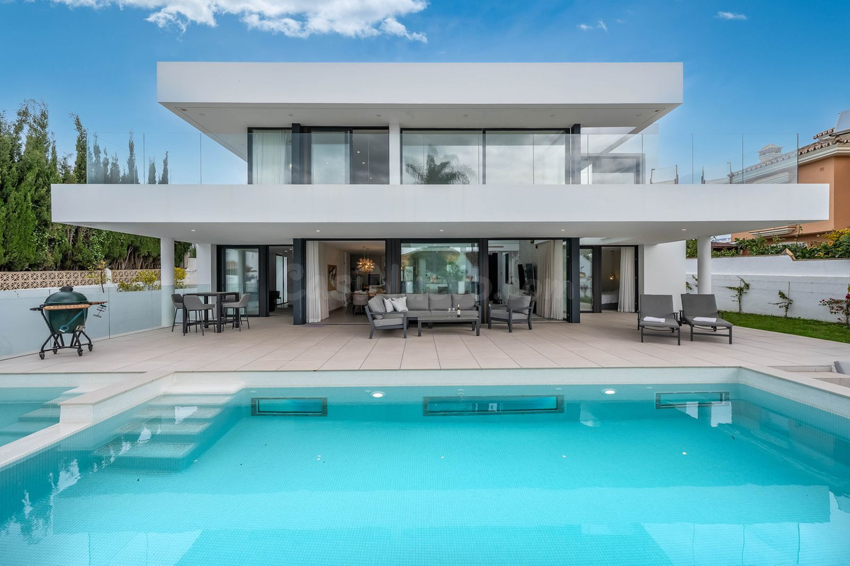 Chalet 5 habitaciones 642m² en venta - Marbella