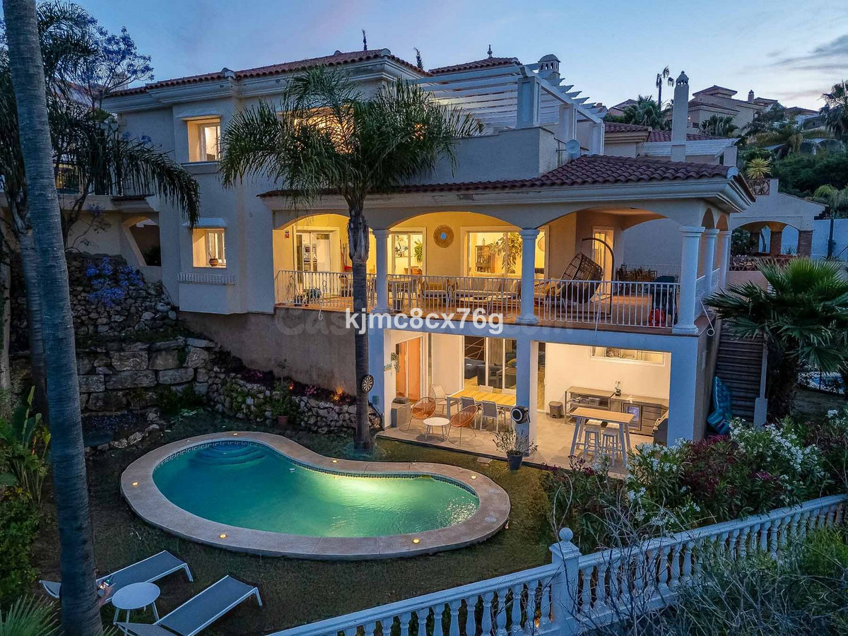 Chalet 6 habitaciones 423m² en venta - Riviera del sol