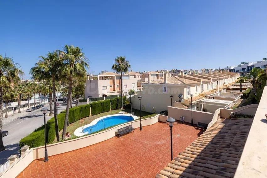 Adosado 4 habitaciones 251m² en venta - Centro