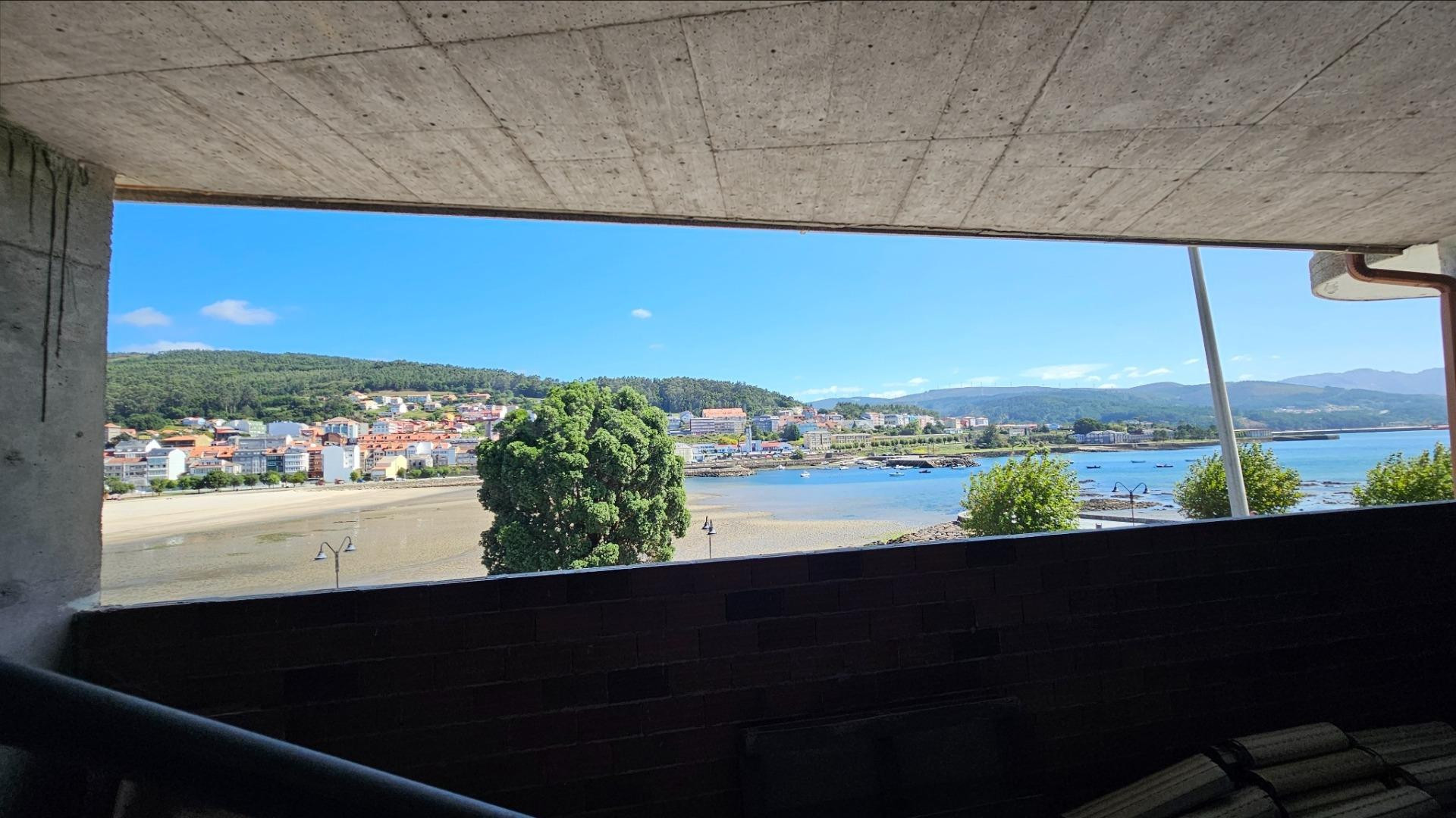 Local con vistas al mar y potencial residencial o turístico 