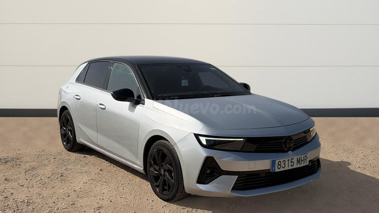 Opel Astra 1.2T XHT 96KW GS 130 5P