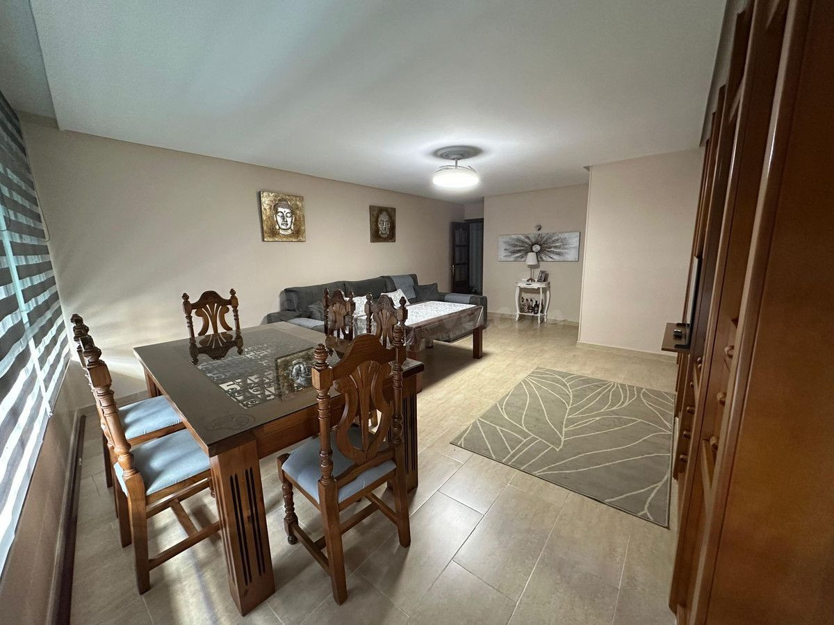 Apartamento 3 habitaciones 108m² en venta - Zona Las Mesas