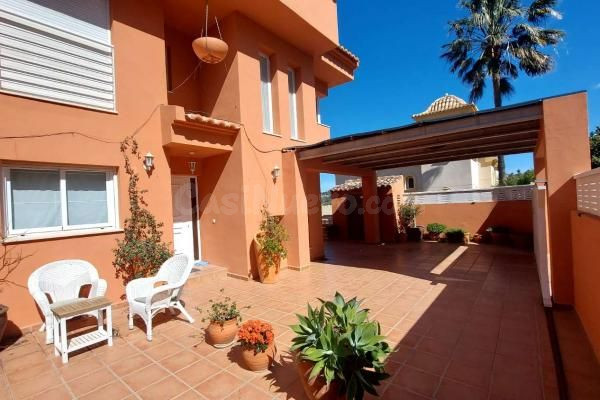Villa 4 habitaciones 257m² en venta - Pla roig
