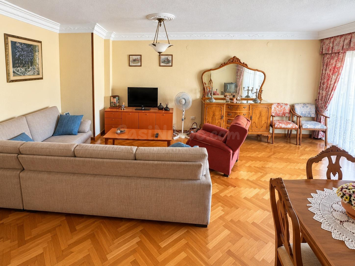 AMPLIA VIVIENDA CON ASCENSOR EN AVENIDA DE ALCOY ALICANTE - foto 4