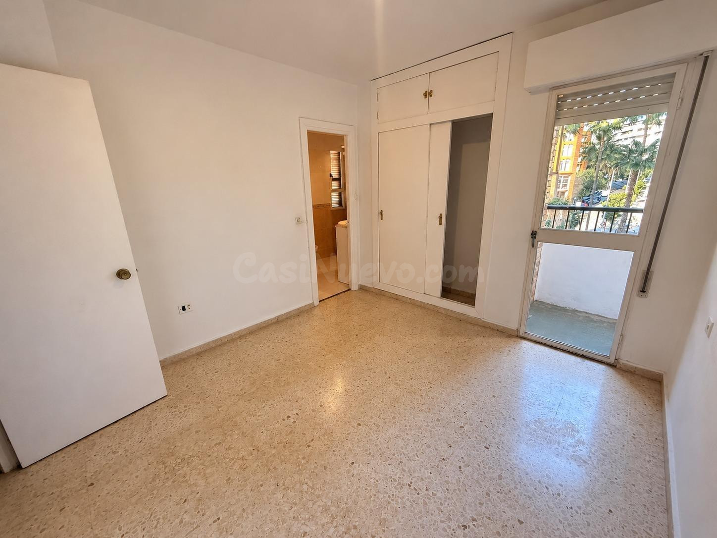 PISO 4 DORMITORIOS URBANIZACIÓN LOS SAUCES - foto 4