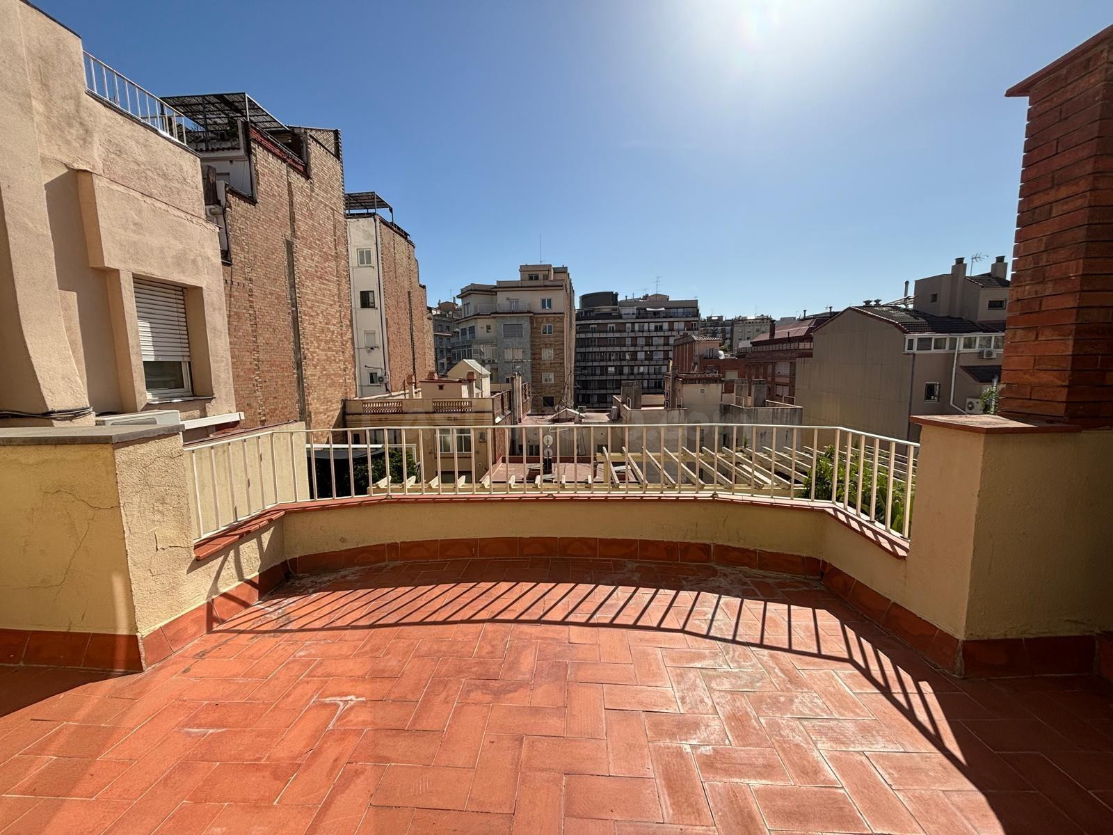 Vivienda con gran terraza en Sant Gervasi – Barcelona
