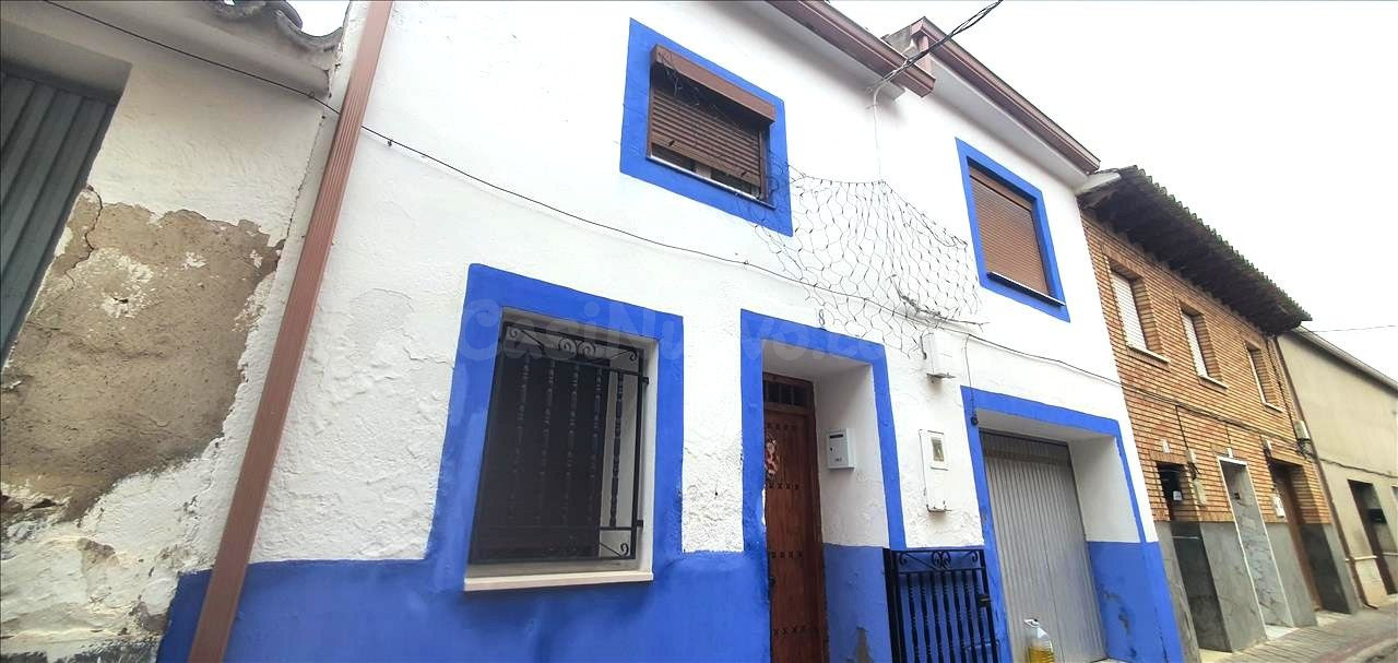 Casa 4 habitaciones 216m² en venta - Castilla la mancha