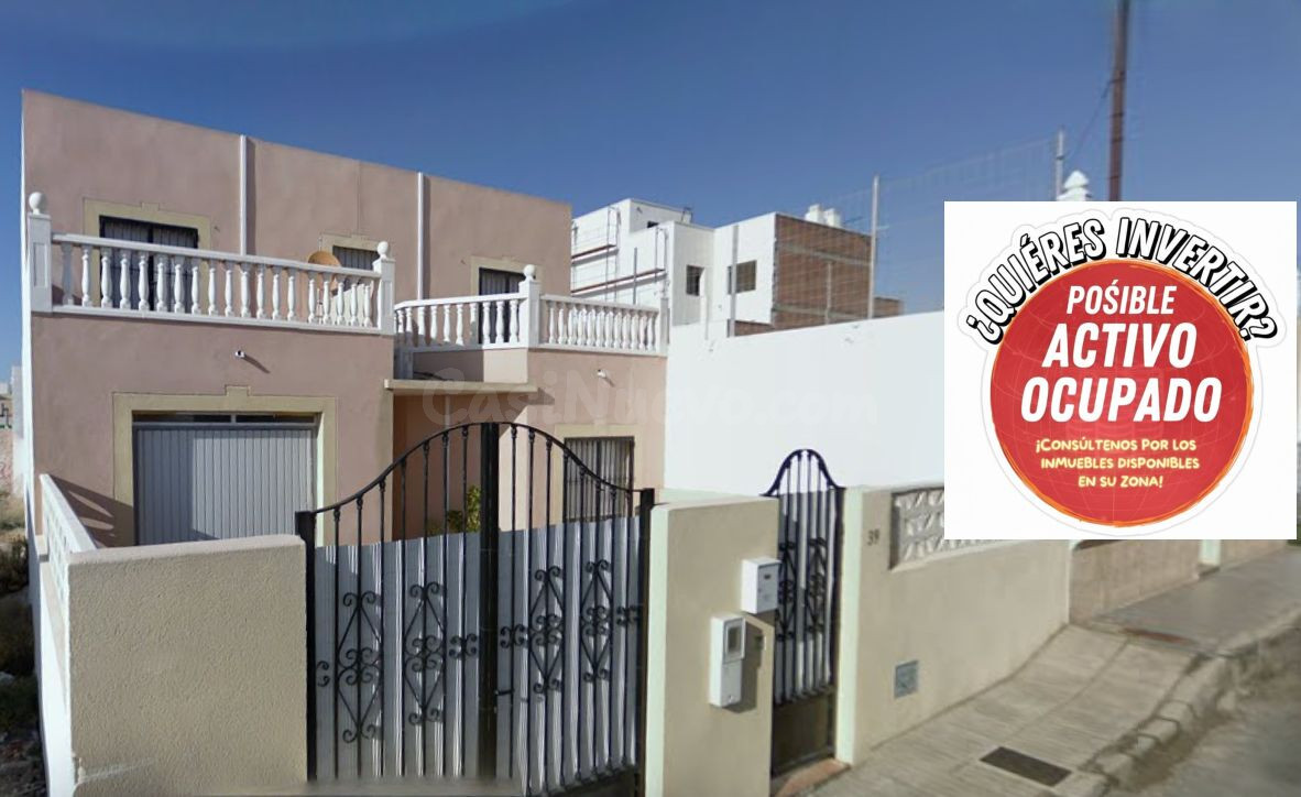 Casa 4 habitaciones 205m² en venta - La Cañada - Costacabana - Loma Cabrera